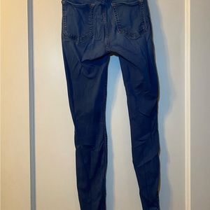 Good American side zip jeans